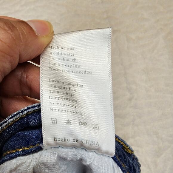 Kancan Embroidered Floral Frayed Distressed Cropped Jeans, Size 5 / Size 26 - Picture 15 of 15